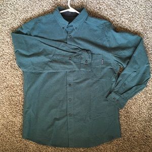Men’s big & tall Woolrich button-up!!